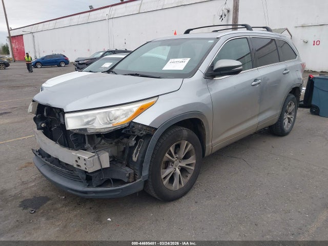 5TDKKRFH3ES030389 Toyota Highlander Xle V6