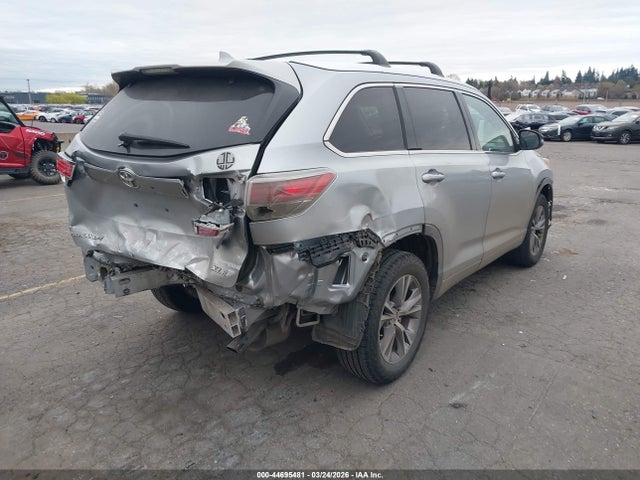 5TDKKRFH3ES030389 Toyota Highlander Xle V6
