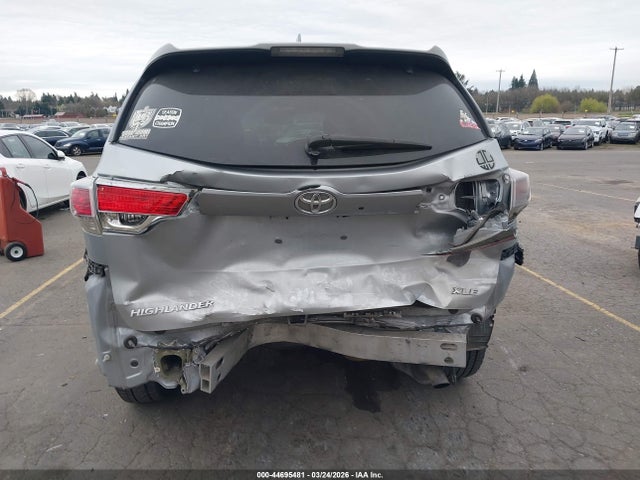 5TDKKRFH3ES030389 Toyota Highlander Xle V6