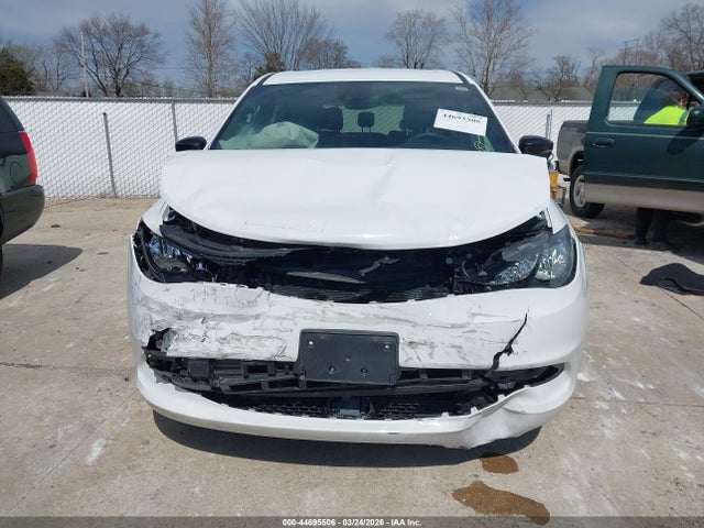 44695506 :رقم المزاد ، 2C4RC1CG8SR611173 vin ، 2025 Chrysler Voyager Lx مزاد بيع