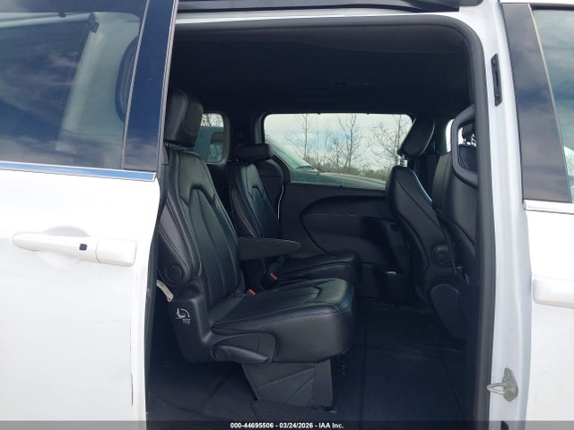 44695506 :رقم المزاد ، 2C4RC1CG8SR611173 vin ، 2025 Chrysler Voyager Lx مزاد بيع