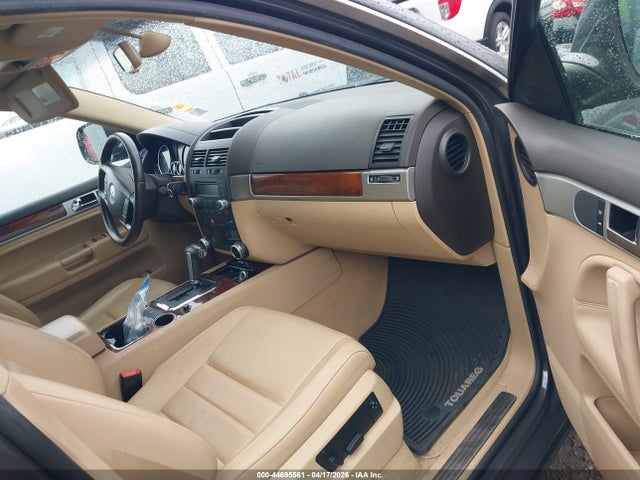 2009 Volkswagen Touareg 2 Vr6 Fsi მანქანა იყიდება აუქციონზე, vin: WVGBE77L49D007974, აუქციონის ნომერი: 44695561