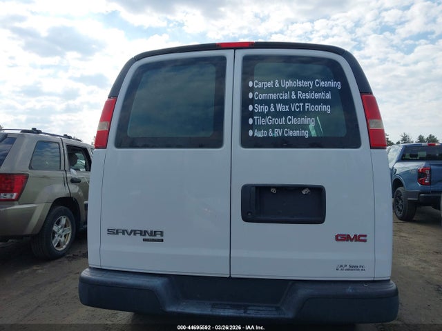 GMC Savana 2500 Work Van 2015 1GTW7FCF8F1902956 Image 16