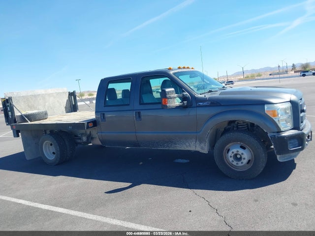 Ford F-350 Chassis Xl 2015 1FD8W3G63FED44541 Image 16