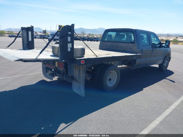 Ford F-350 Chassis Xl 2015 1FD8W3G63FED44541 Image 4
