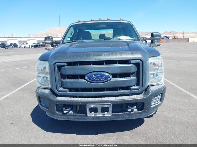 Ford F-350 Chassis Xl 2015 1FD8W3G63FED44541 Image 6