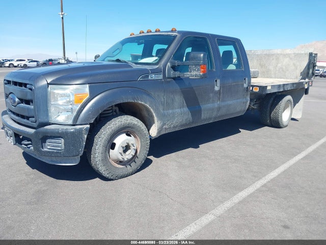 Ford F-350 Chassis Xl 2015 1FD8W3G63FED44541 Image 12