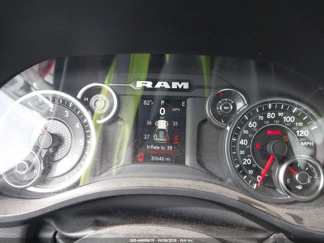 Продаж на аукціоні авто 2023 Ram 1500 Tradesman  4x4 5'7 Box, vin: 1C6SRFGT3PN658532, номер лоту: 44695618