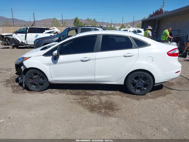 Ford FIESTA SE 2014 3FADP4BJ4EM121246 Image 15