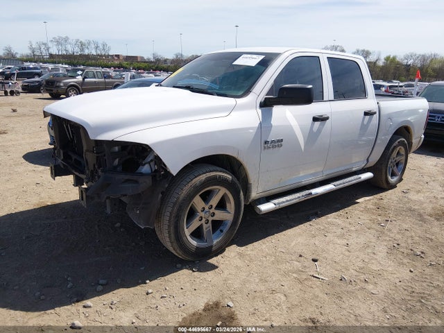 2018 Ram 1500 Express  4x2 5'7 Box მანქანა იყიდება აუქციონზე, vin: 1C6RR6KGXJS127474, აუქციონის ნომერი: 44695667