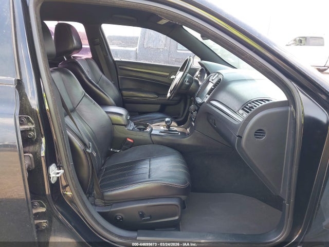 Продажа на аукционе авто 2014 Chrysler 300 S, vin: 2C3CCABG2EH356980, номер лота: 44695673