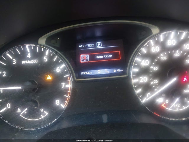 44695685 :رقم المزاد ، 5N1DR2MM7JC626883 vin ، 2018 Nissan Pathfinder Sl مزاد بيع