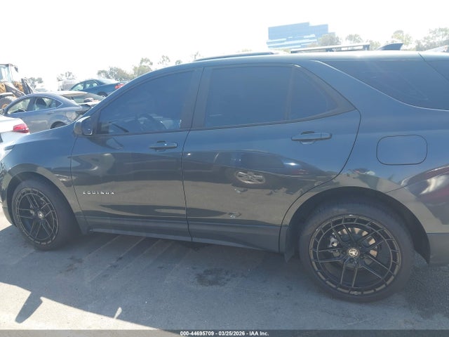 2GNAXHEV1M6104813 Chevrolet Equinox Fwd Ls