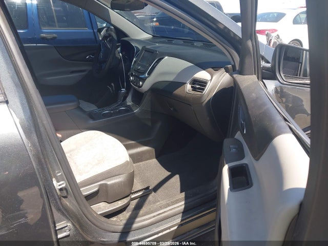 2GNAXHEV1M6104813 Chevrolet Equinox Fwd Ls