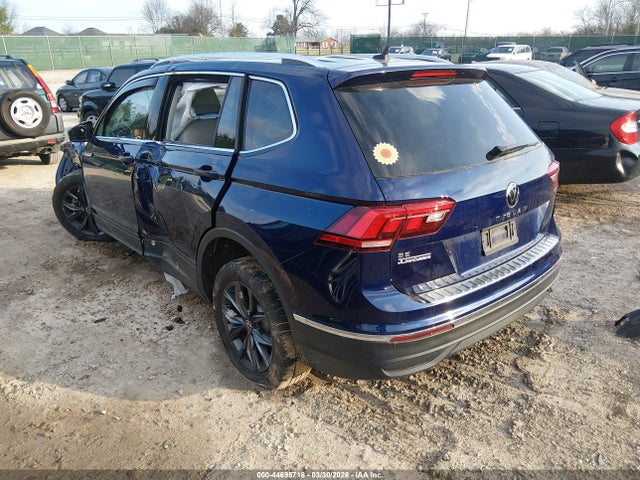 Продаж на аукціоні авто 2022 Volkswagen Tiguan 2.0t Se, vin: 3VV3B7AX9NM177504, номер лоту: 44695718