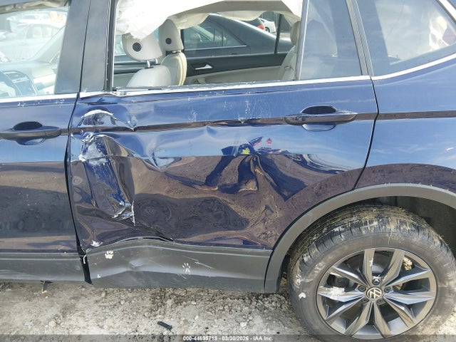 Продаж на аукціоні авто 2022 Volkswagen Tiguan 2.0t Se, vin: 3VV3B7AX9NM177504, номер лоту: 44695718