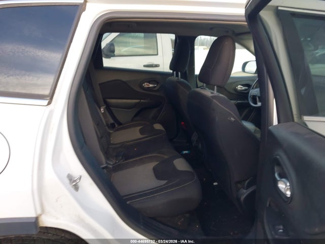 Jeep Cherokee Latitude 2014 1C4PJLCB8EW323758 Image 8