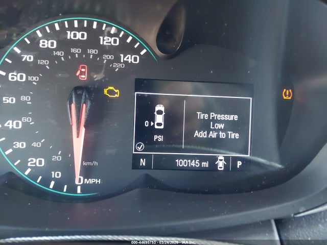 KL7CJKSB8JB733680 Chevrolet TRAX LS