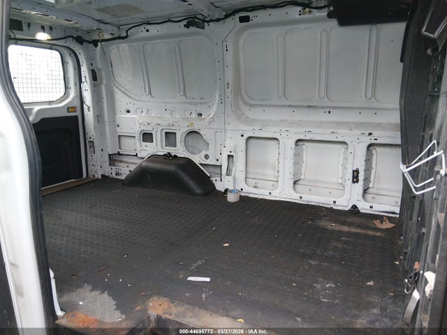44695772 :رقم المزاد ، 1FTNR1ZM4FKA89821 vin ، 2015 Ford Transit-250 مزاد بيع