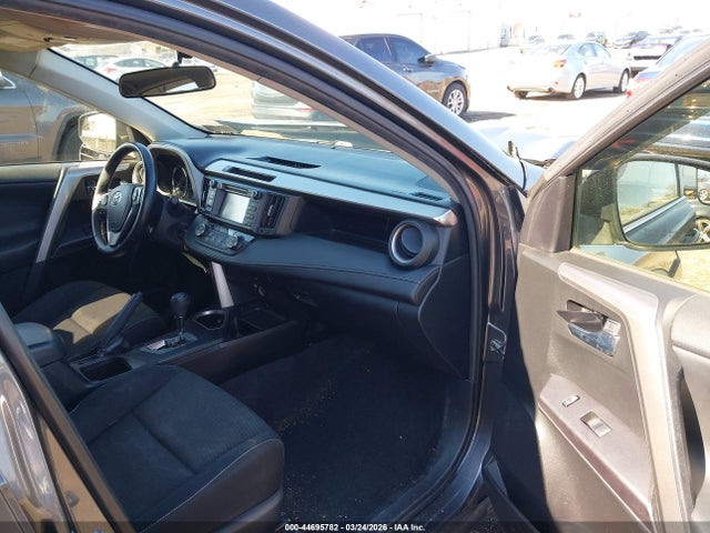 Toyota Rav4 Xle 2016 JTMRFREV9GD189930 Image 5