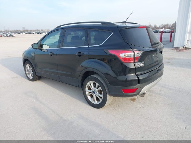 2017 Ford Escape Se მანქანა იყიდება აუქციონზე, vin: 1FMCU0GD5HUB41222, აუქციონის ნომერი: 44695791