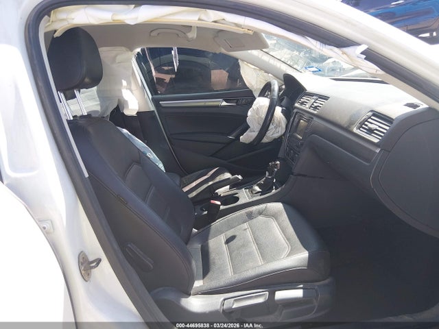 Aukcja sprzedaży 2016 Volkswagen Passat 1.8t R-line, vin: 1VWAS7A34GC066444, numer aukcji: 44695838