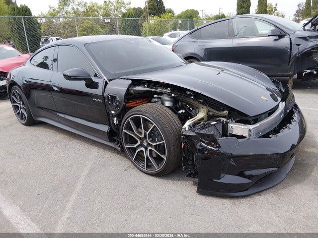 2026 PORSCHE TAYCAN WP0AA2Y18TSA08031 Photo 0
