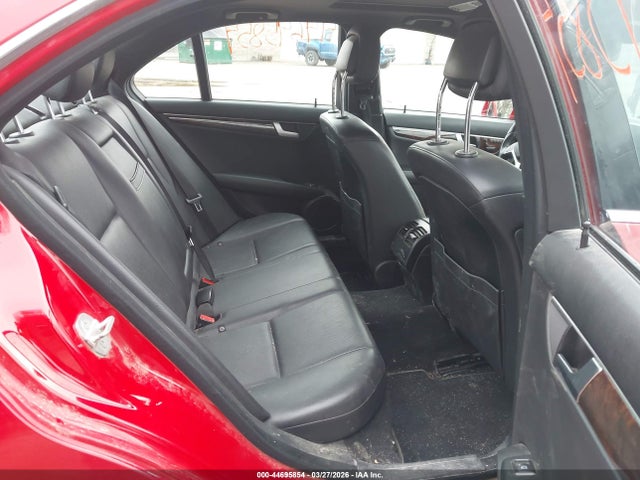 Продаж на аукціоні авто 2013 Mercedes-benz C 300 Sport 4matic, vin: WDDGF8AB9DR270119, номер лоту: 44695854