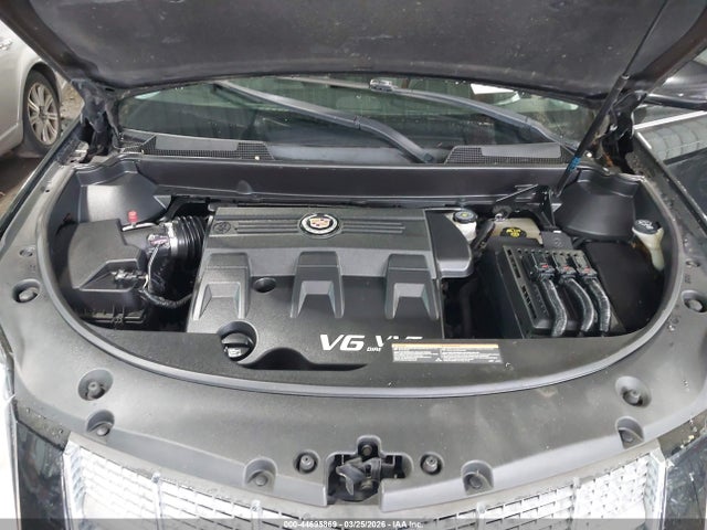 44695869 :رقم المزاد ، 3GYFNDEY3BS660363 vin ، 2011 Cadillac Srx Luxury Collection مزاد بيع