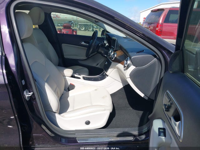 44695923 :رقم المزاد ، WDCTG4EB3FJ134833 vin ، 2015 Mercedes-benz Gla 250 مزاد بيع