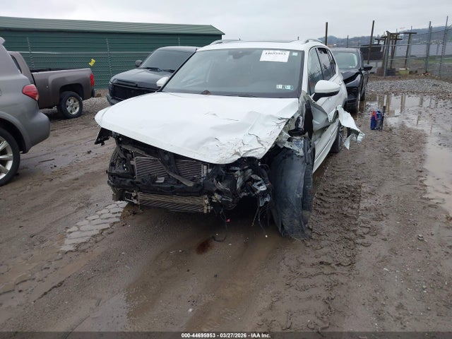 Продаж на аукціоні авто 2020 Volkswagen Tiguan 2.0t Sel Premium R-line, vin: 3VV4B7AX1LM128265, номер лоту: 44695953