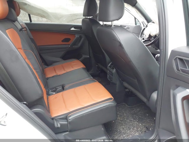 Продаж на аукціоні авто 2020 Volkswagen Tiguan 2.0t Sel Premium R-line, vin: 3VV4B7AX1LM128265, номер лоту: 44695953
