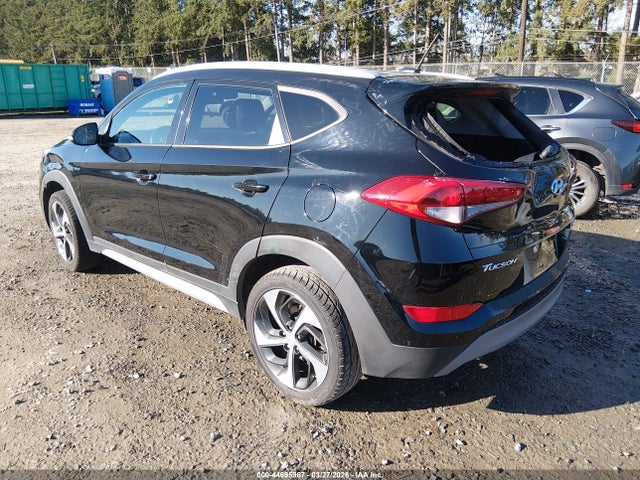 KM8J3CA23HU414600 Hyundai Tucson Sport