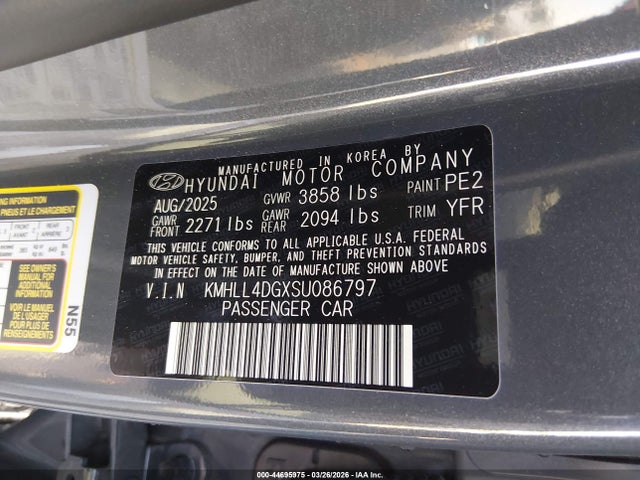 KMHLL4DGXSU086797 Hyundai ELANTRA SE
