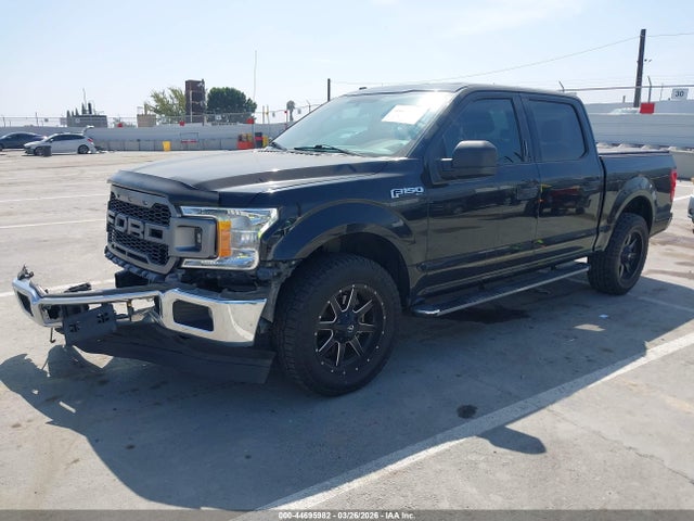 Ford F-150 Xlt 2018 1FTEW1CG8JKE81401 Image 2