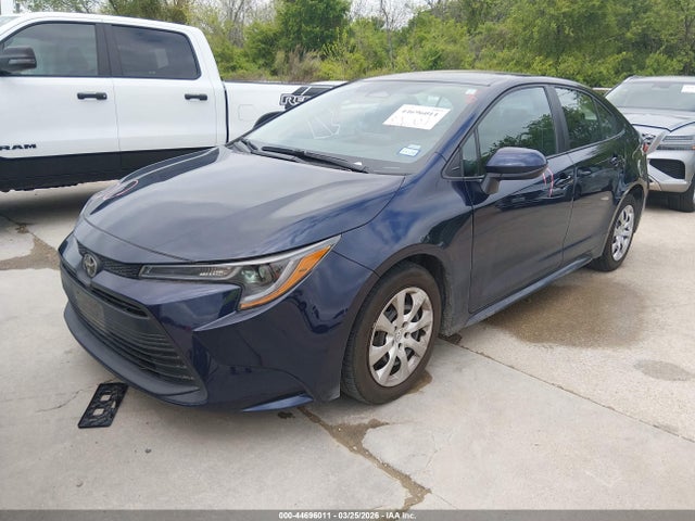 Toyota COROLLA LE 2025 5YFB4MDE7SP250581 Image 2