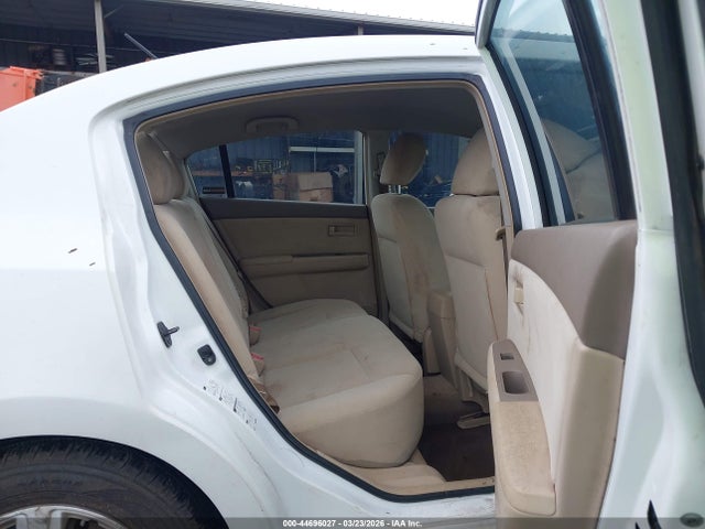 2011 Nissan Sentra 2.0 მანქანა იყიდება აუქციონზე, vin: 3N1AB6APXBL695724, აუქციონის ნომერი: 44696027