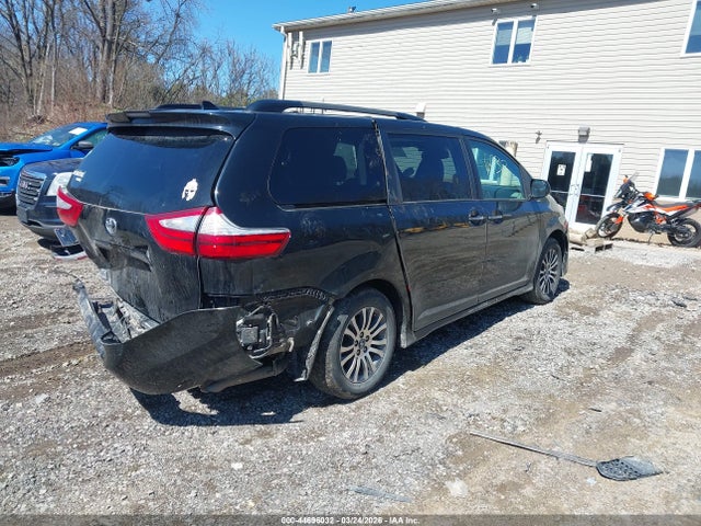 2018 TOYOTA SIENNA 5TDYZ3DC2JS933086 Photo 3