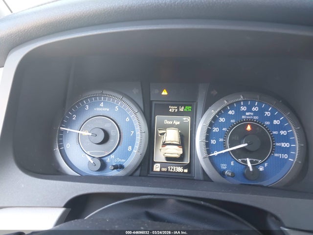 2018 TOYOTA SIENNA 5TDYZ3DC2JS933086 Photo 6