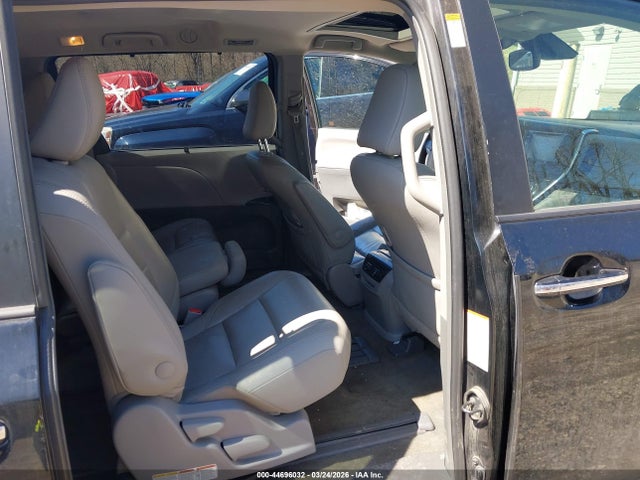 2018 TOYOTA SIENNA 5TDYZ3DC2JS933086 Photo 7