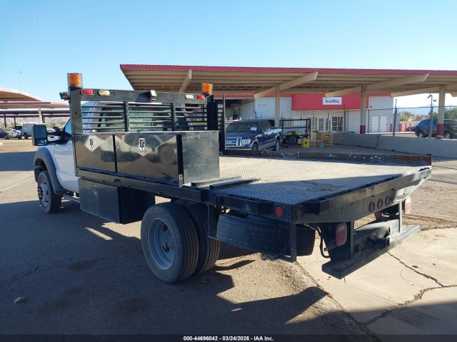 Ford F-450 Chassis Xl 2014 1FDUF4GY6EEA73852 Image 3