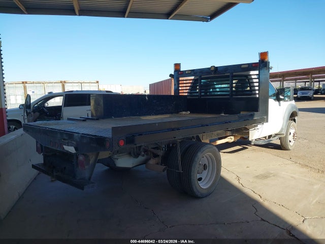 Ford F-450 Chassis Xl 2014 1FDUF4GY6EEA73852 Image 4
