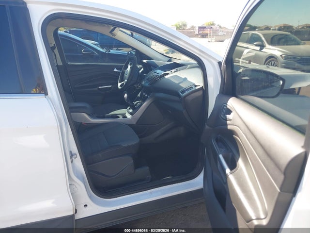 1FMCU0G79FUA54270 Ford ESCAPE SE