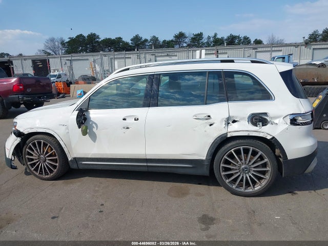 44696082 :رقم المزاد ، W1N4M5BB8NW232733 vin ، 2022 Mercedes-benz Amg Glb 35 4matic مزاد بيع