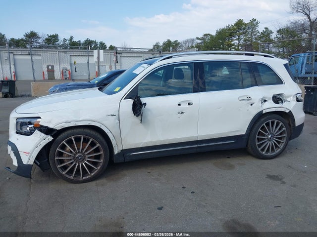 44696082 :رقم المزاد ، W1N4M5BB8NW232733 vin ، 2022 Mercedes-benz Amg Glb 35 4matic مزاد بيع