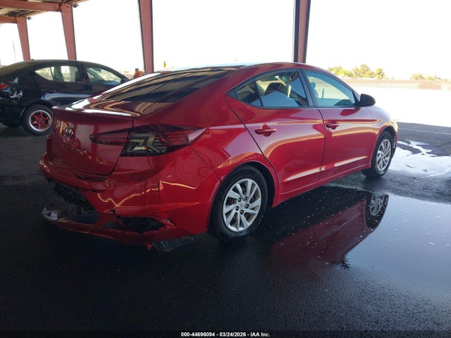 Hyundai ELANTRA SE 2020 5NPD74LF1LH600232 Image 4