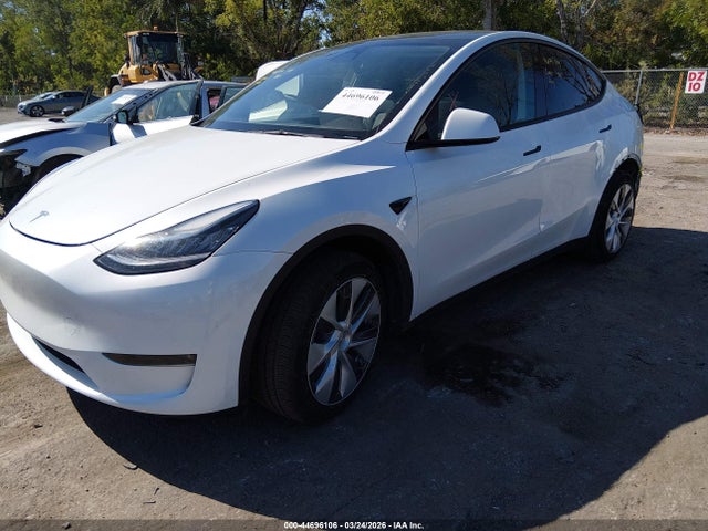 2023 Tesla Model Y Awd/long Range Dual Motor All-wheel Drive მანქანა იყიდება აუქციონზე, vin: 7SAYGDEE3PA040997, აუქციონის ნომერი: 44696106
