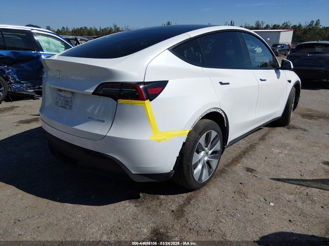2023 Tesla Model Y Awd/long Range Dual Motor All-wheel Drive მანქანა იყიდება აუქციონზე, vin: 7SAYGDEE3PA040997, აუქციონის ნომერი: 44696106