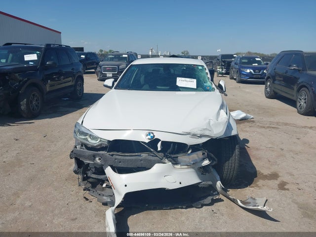 Aukcja sprzedaży 2017 Bmw 320i, vin: WBA8E1G39HNU17204, numer aukcji: 44696109