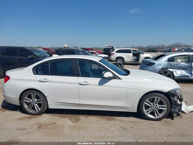Aukcja sprzedaży 2017 Bmw 320i, vin: WBA8E1G39HNU17204, numer aukcji: 44696109